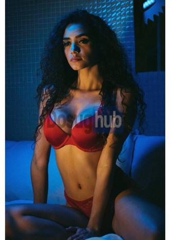 Проститутка Оливия